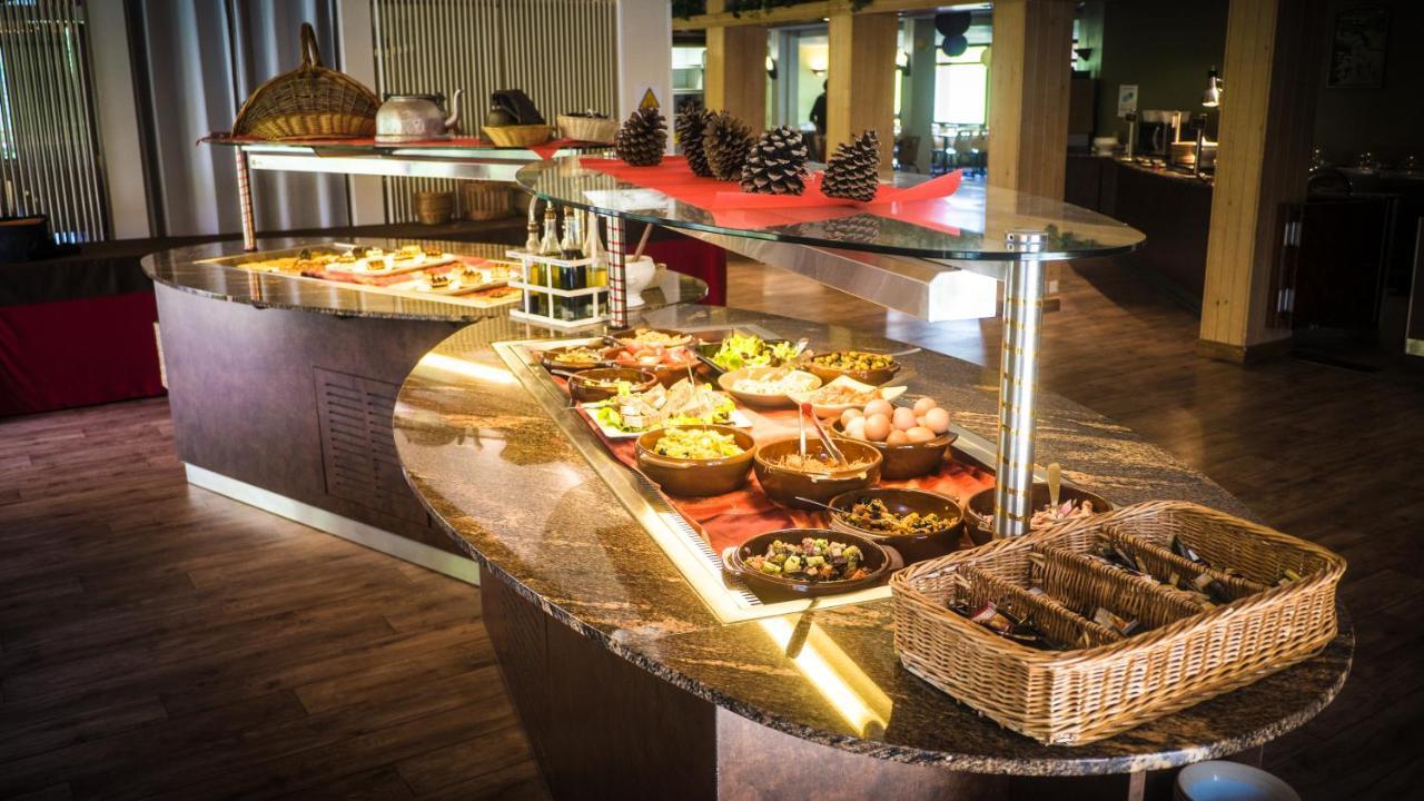 Village Vacances Passion Les 4 Saisons Resort & Spa Saint-Chaffrey Exteriör bild